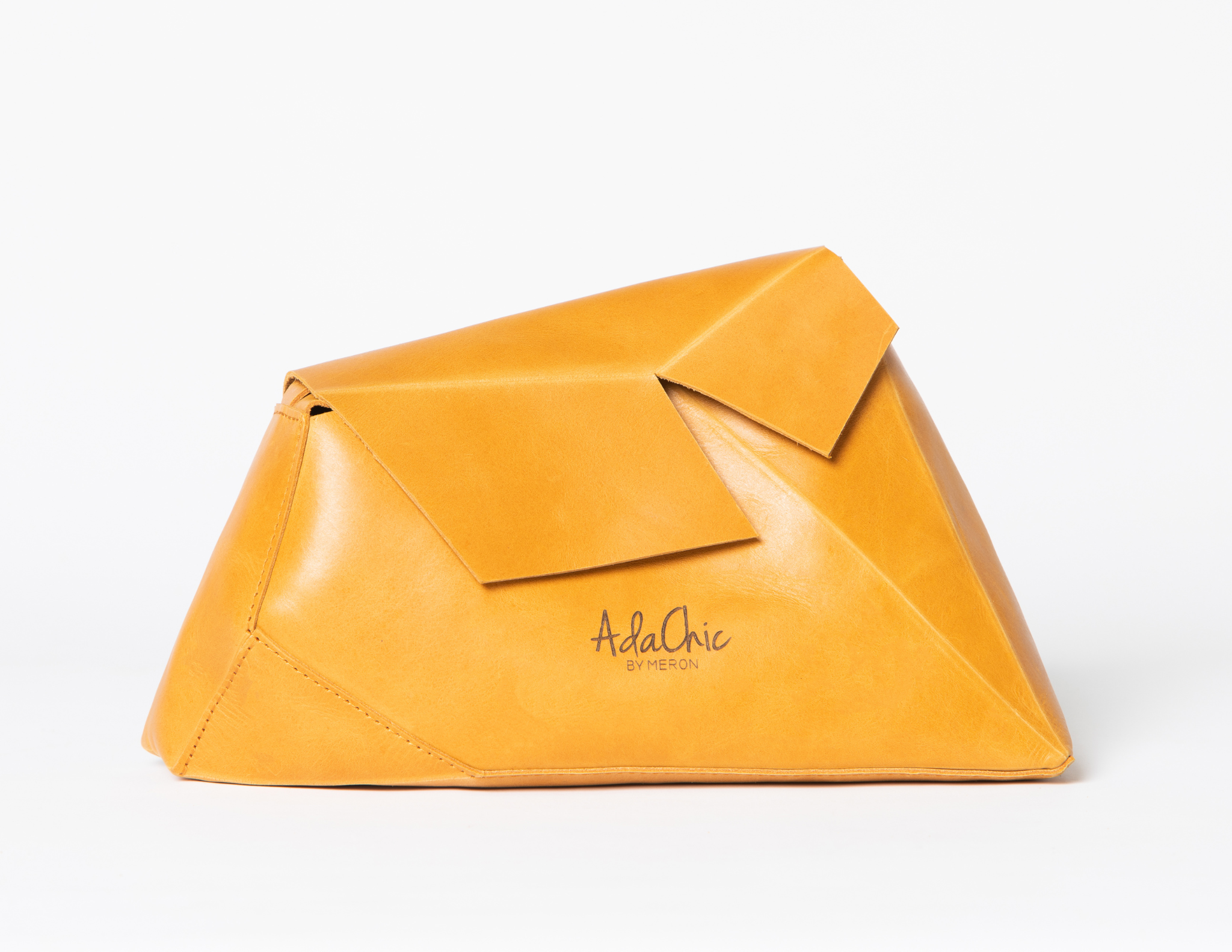 Ada Imani Side Clutch / Crossbody